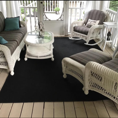 Black Indoor-Outdoor Olefin Carpet Area Rug